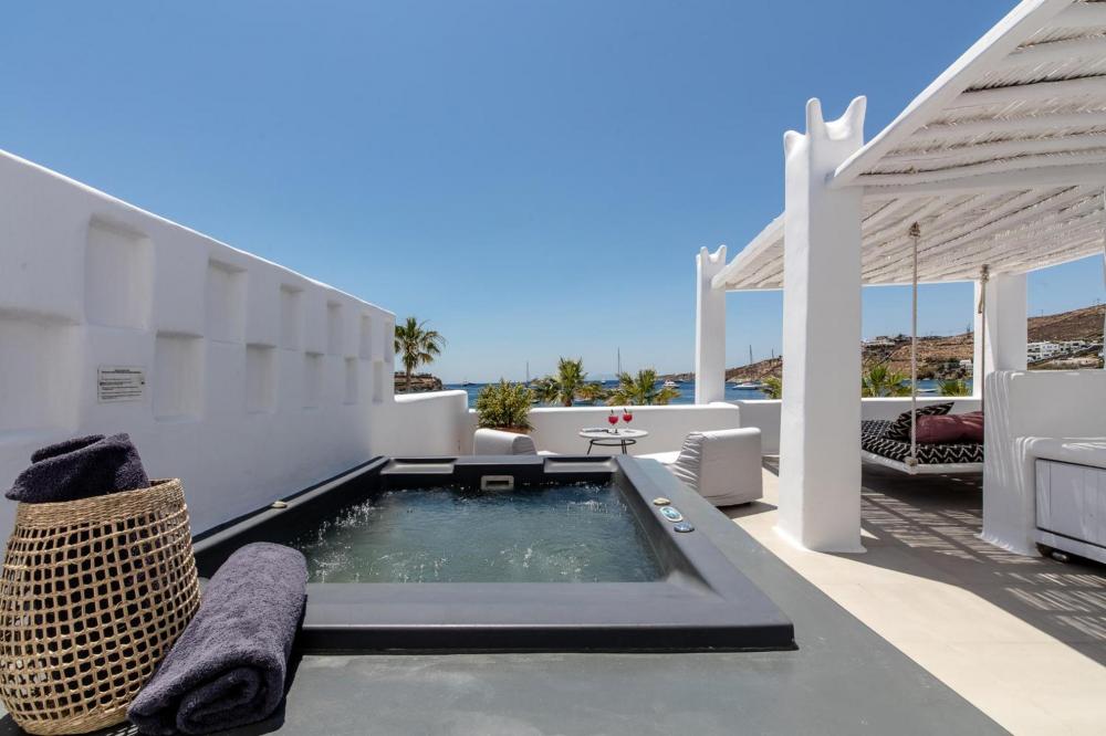 Hotel with private pool - Mykonos Blanc - Preferred Hotels & Resorts
