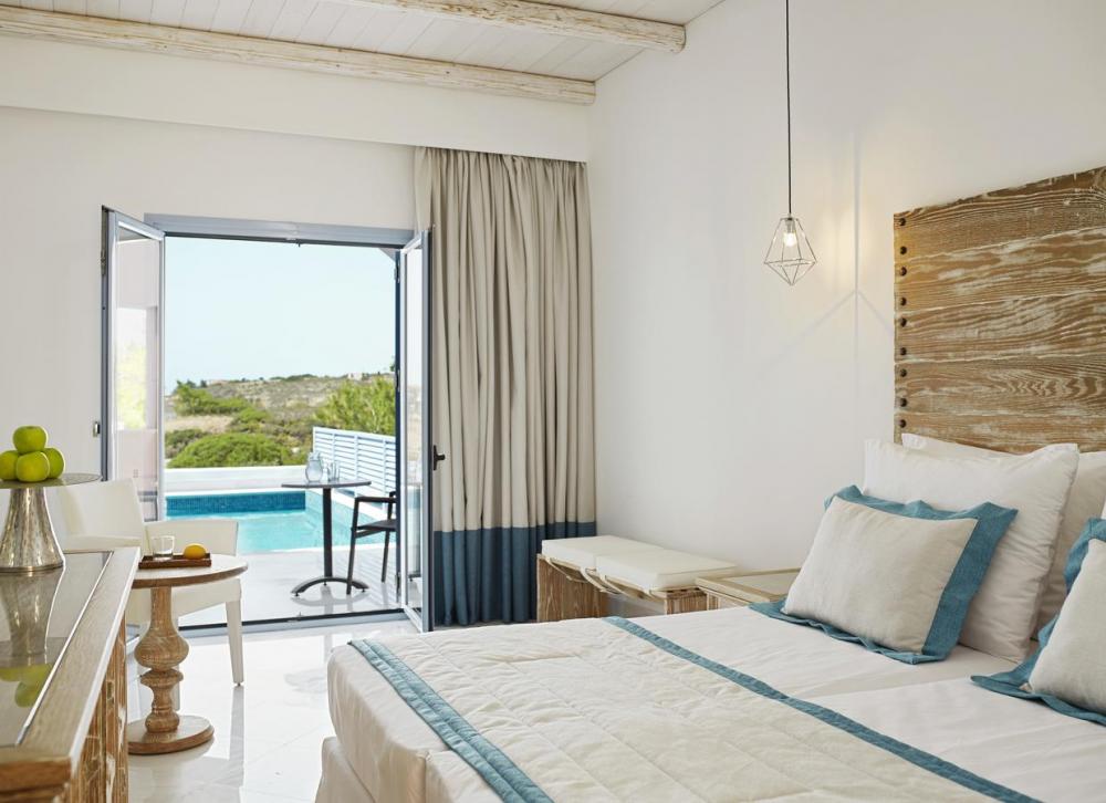 Hotel with private pool - Mitsis Rodos Village Beach Hotel & Spa