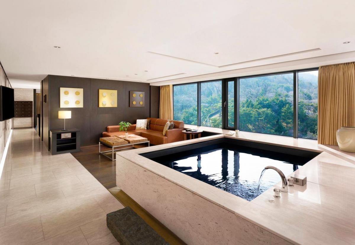 Hotel with private pool - Banyan Tree Club & Spa Seoul