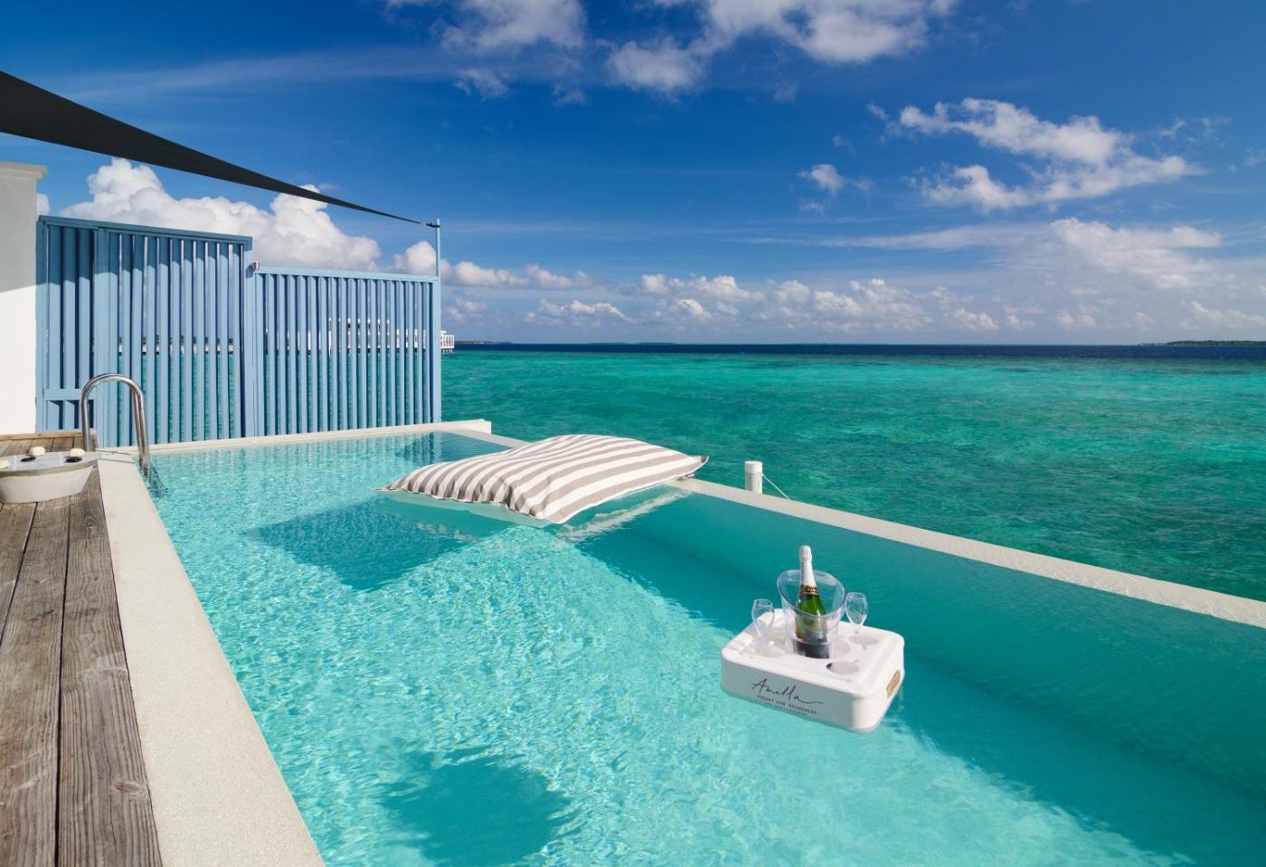 Hotel with private pool - Amilla Maldives