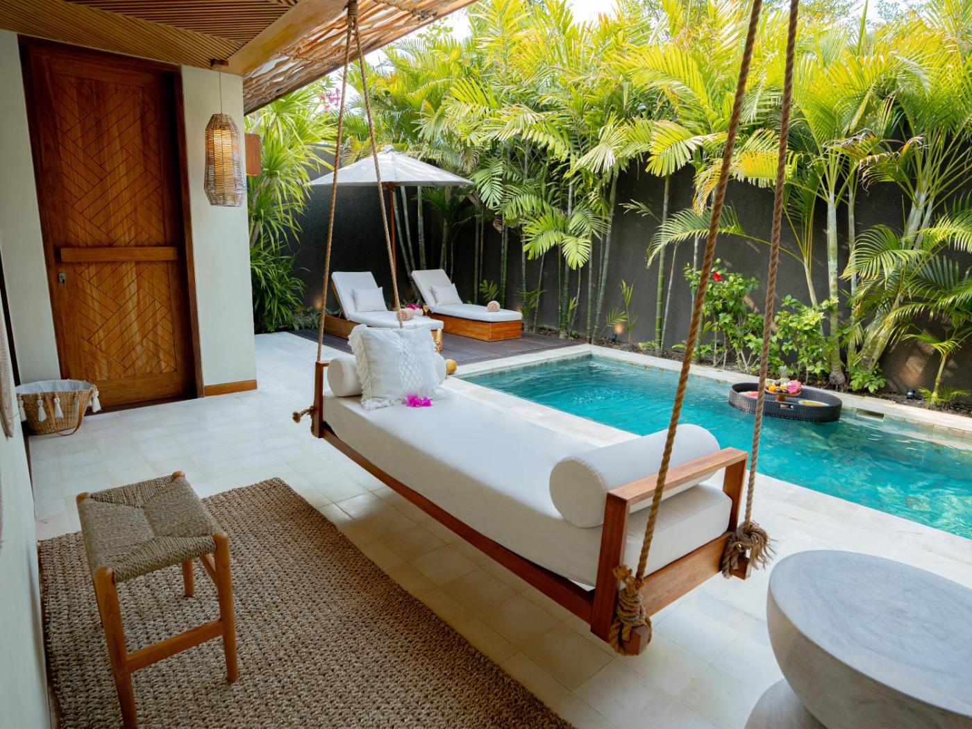 Hotel with private pool - Cocana Resort Gili Trawangan