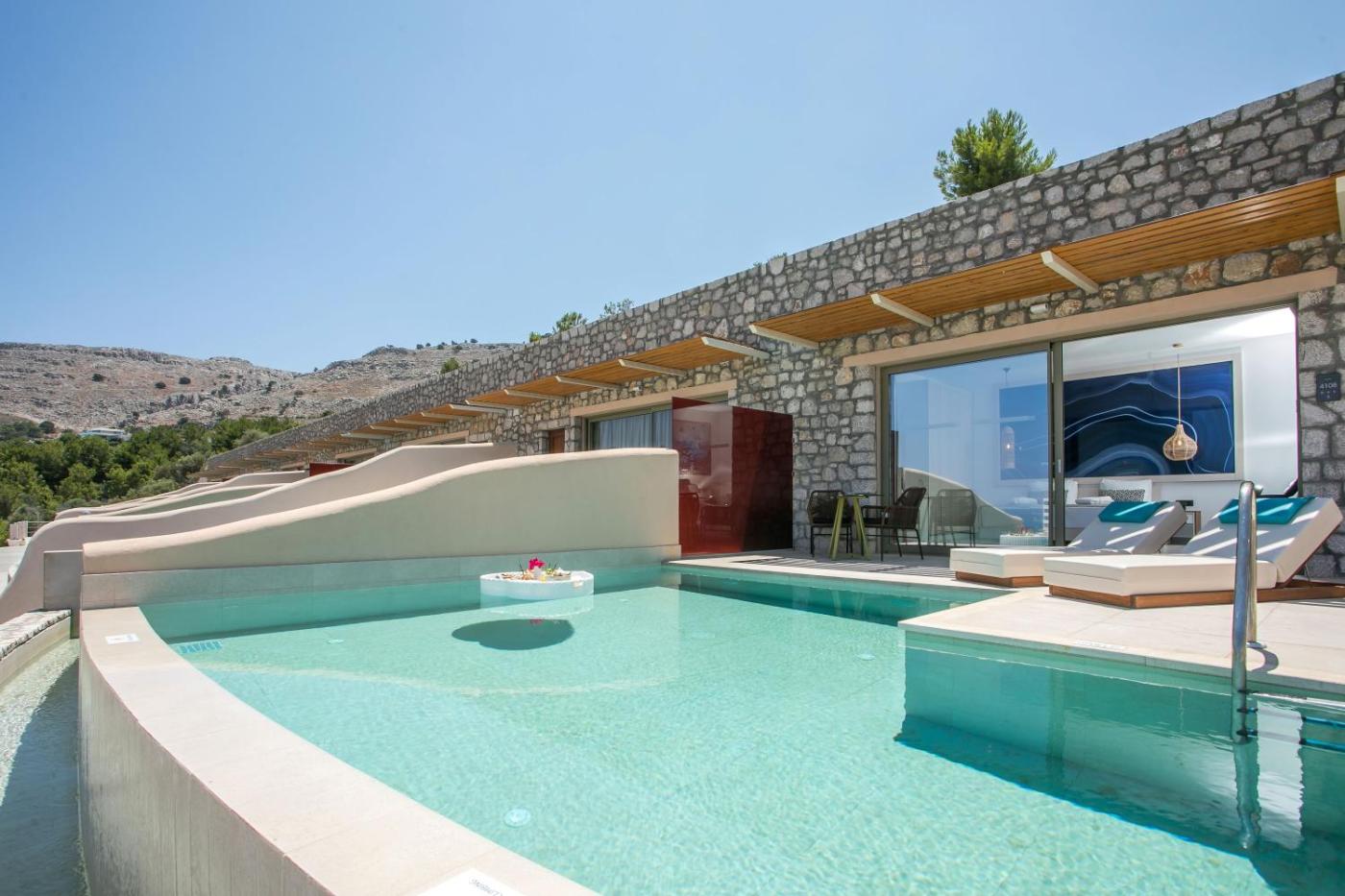 Hotel with private pool - Lindos Bay Suites
