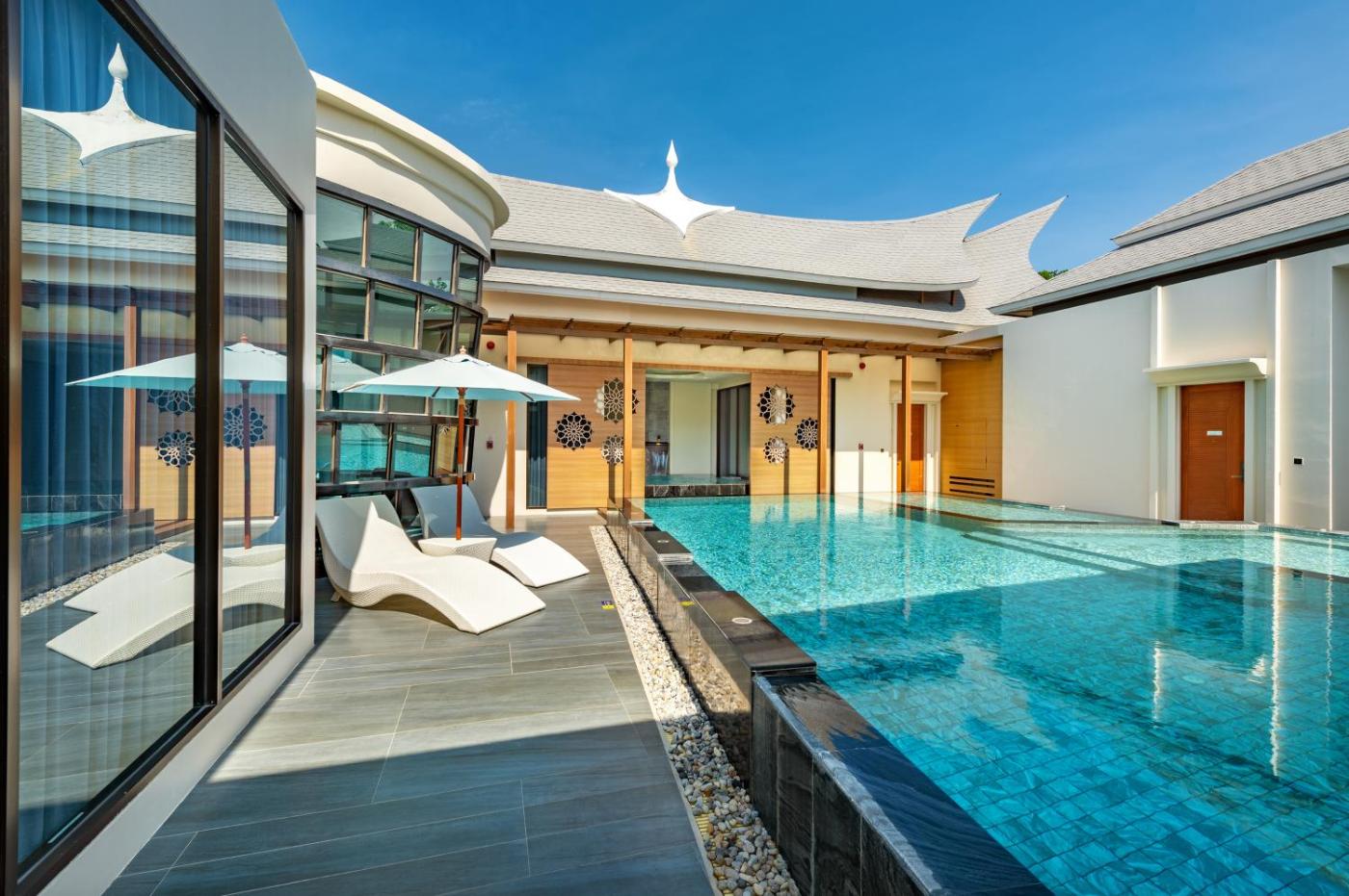 Hotel with private pool - Phukalini Luxury Pool Villa & Onsen