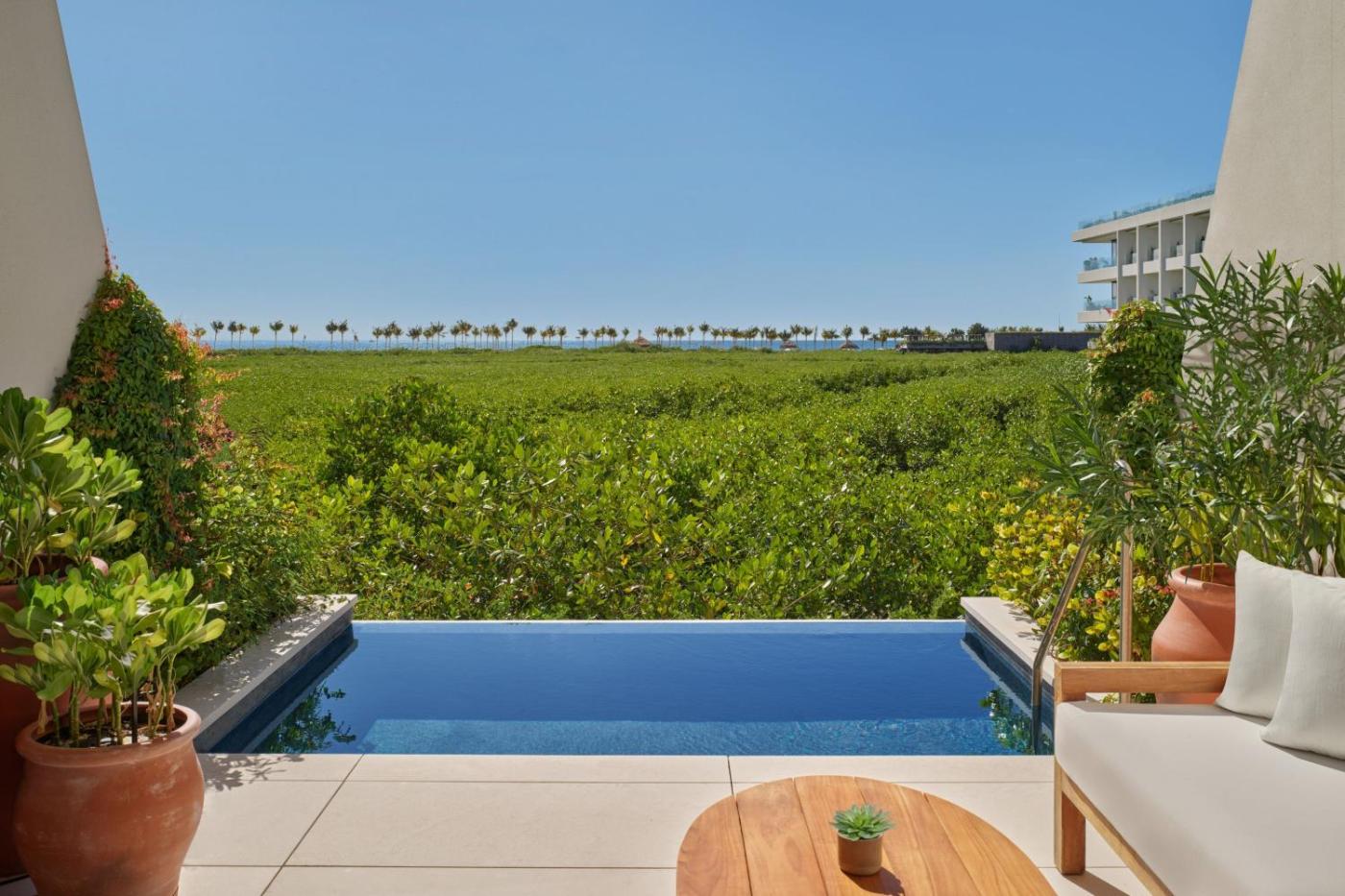 Hotel with private pool - The Riviera Maya EDITION at Kanai