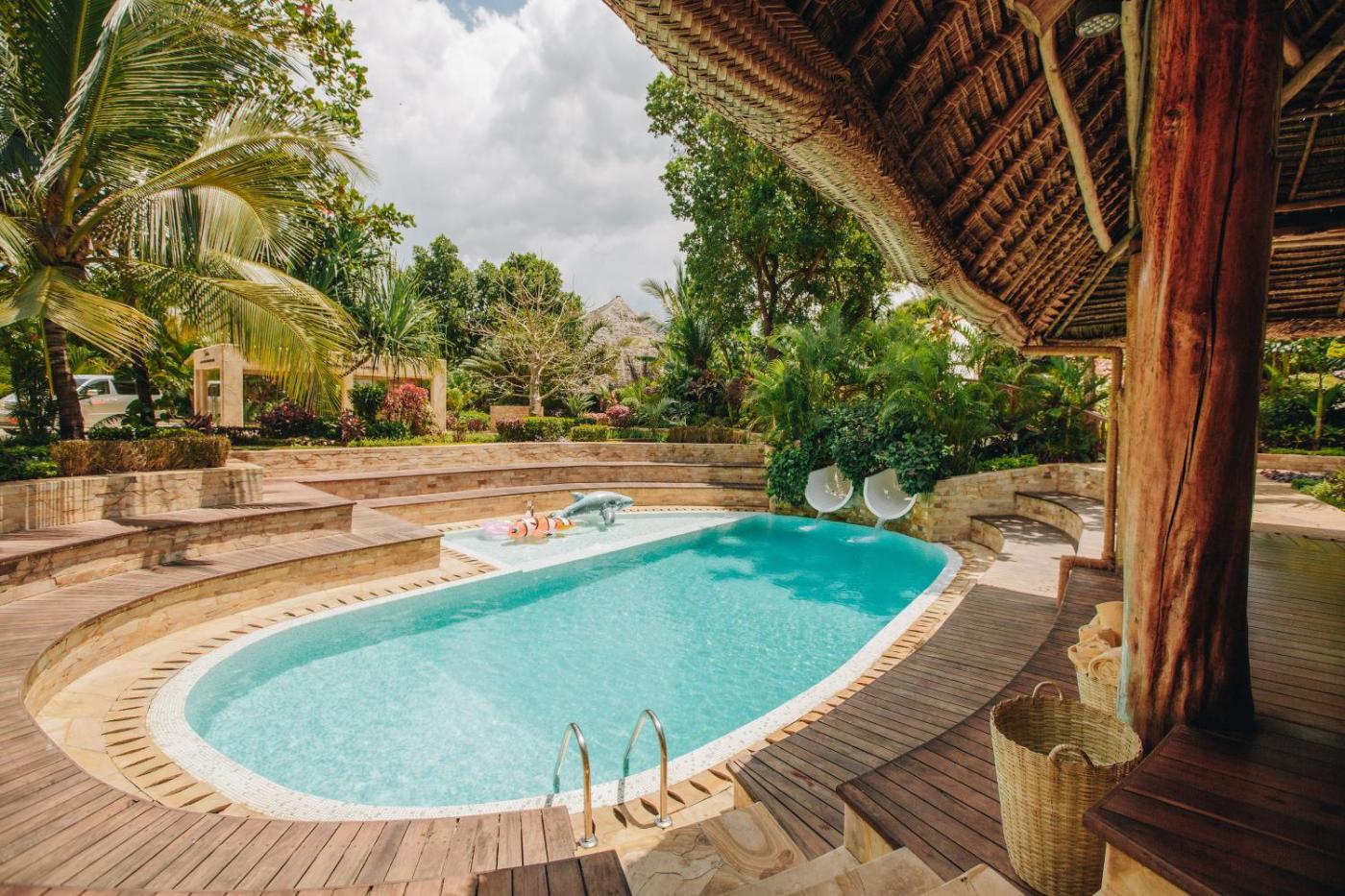 Hotel with private pool - Tulia Zanzibar Unique Beach Resort