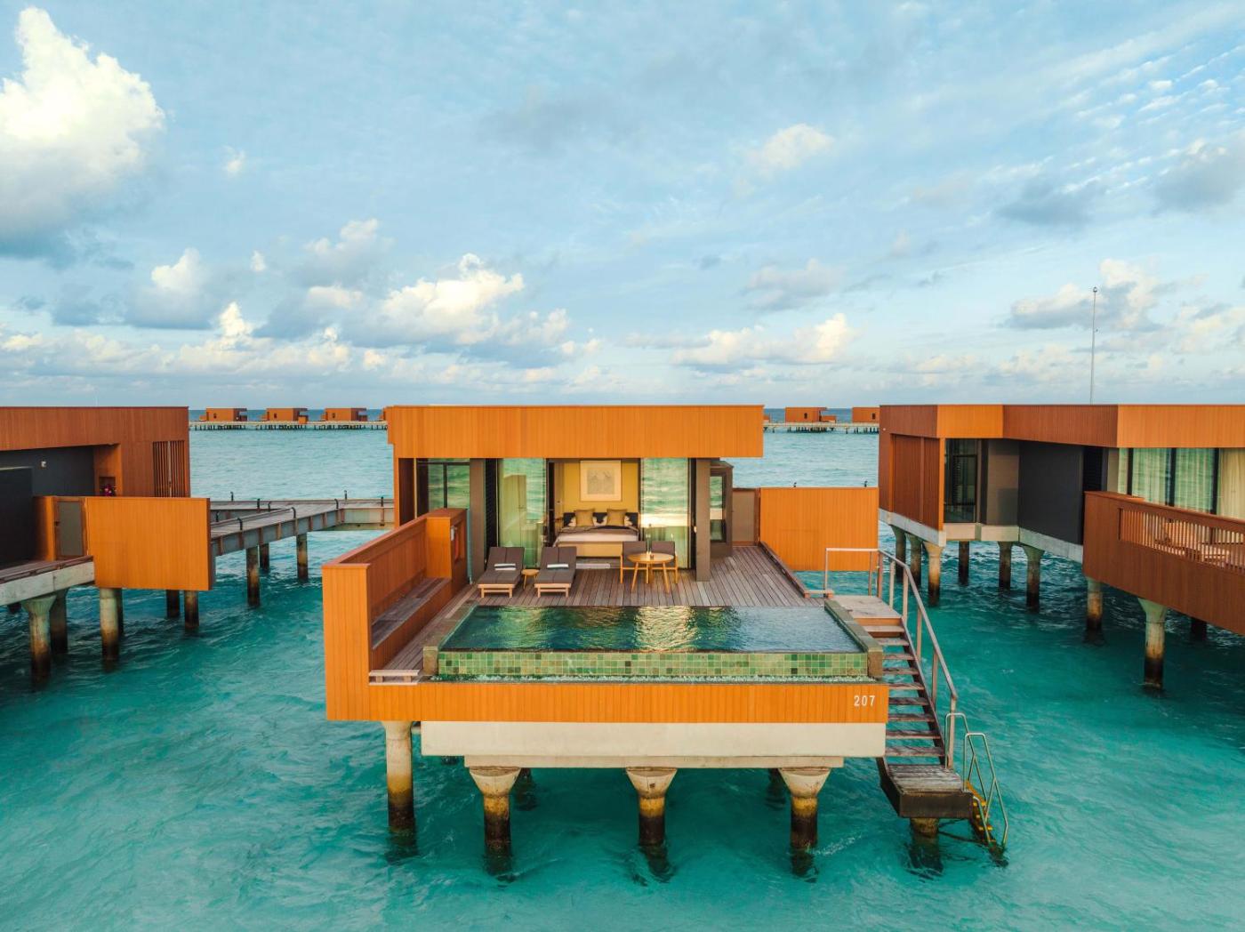 Hotel with private pool - Veligandu Maldives Resort Island