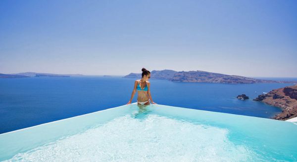 Luxury Hotel With Private Pool Villas Suites Canaves Oia