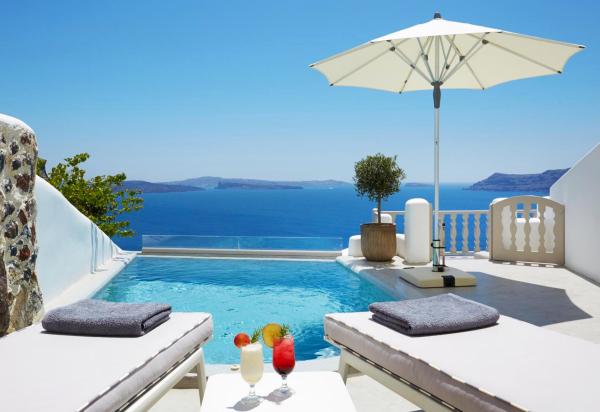 Greece Private Pool Hotel rooms, suites and villas